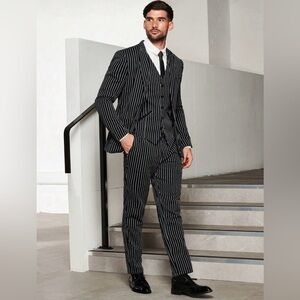 Men’s pinstripe suit costume